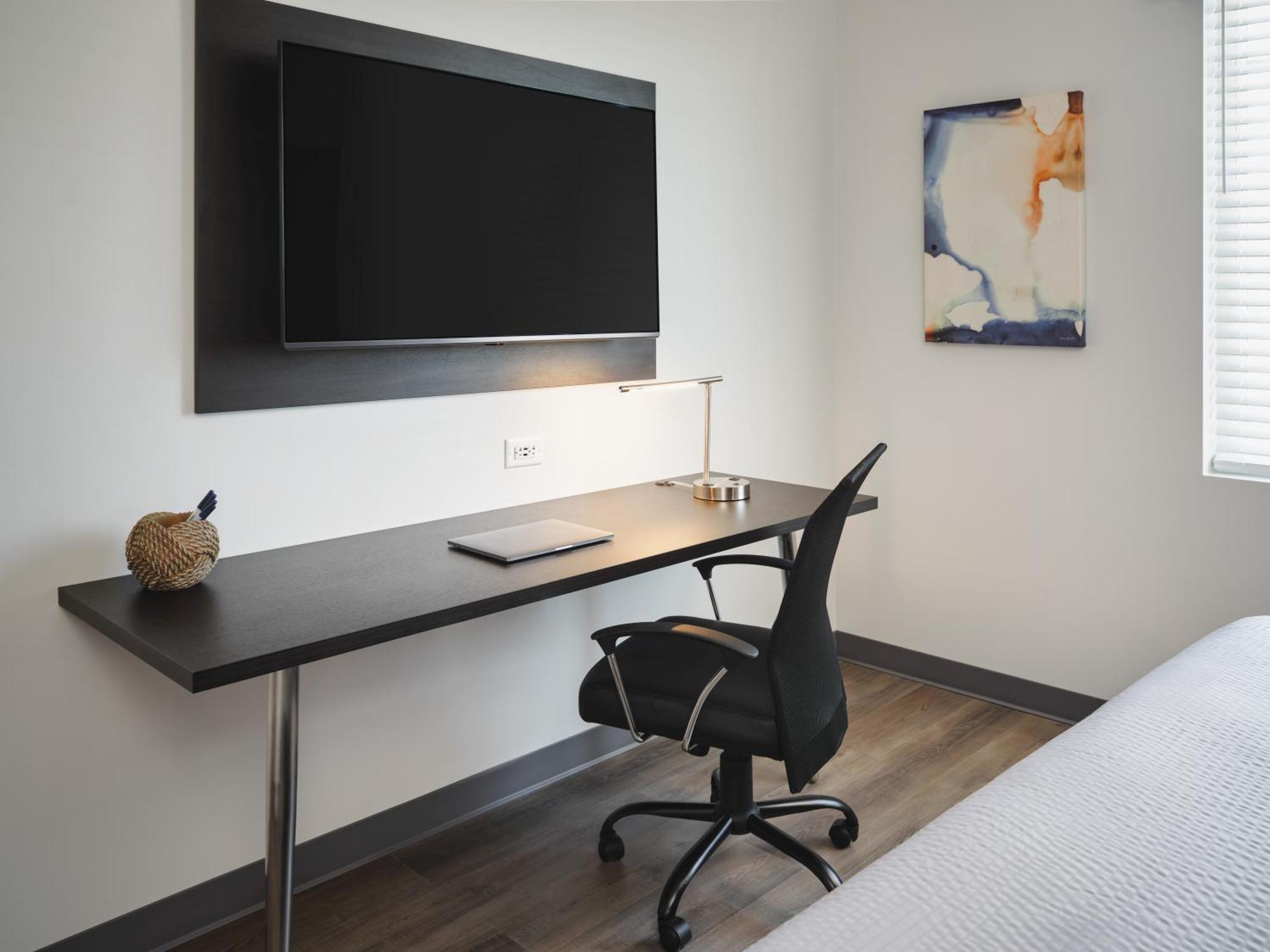 Stayapt Suites Pensacola-Uwf/Florida Hospital Area Ferry Pass Экстерьер фото